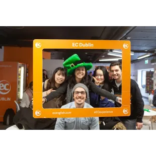 Dublin-group-picture-frame.webp