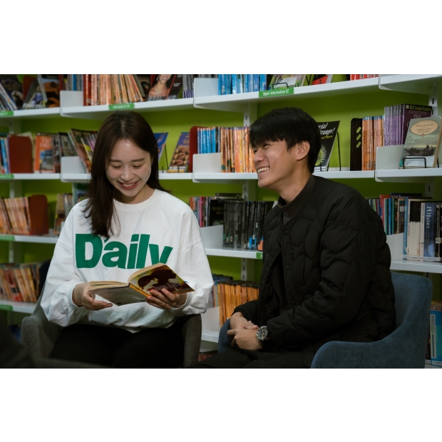 LINE_ALBUM_Worldwide 校園、活動_260310_5.jpg