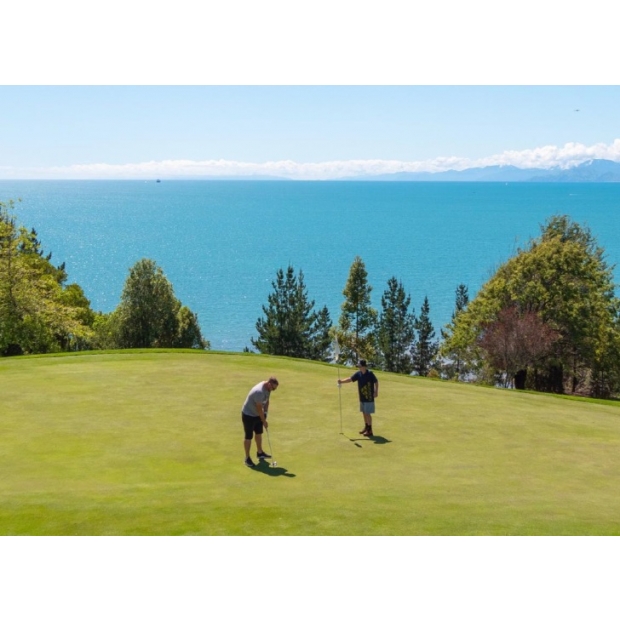 Nelson_English_Golf_000000000008.jpg